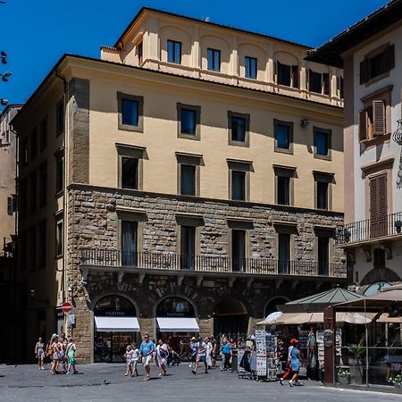 Apartments Florence - Palazzo Signoria Luxury Apartments 10- Giuditta Bagian luar foto