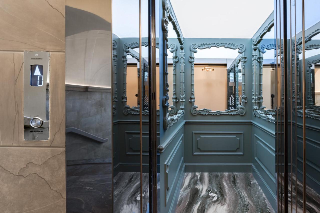 Apartments Florence - Palazzo Signoria Luxury Apartments 10- Giuditta Bagian luar foto